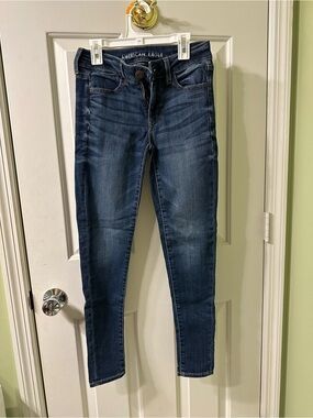American Eagle Outfitters Women's Dark Wash Skinny Jeans